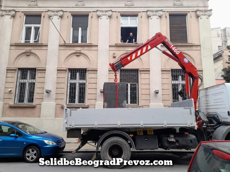 Selidba Sefa Dizalicom Beograd